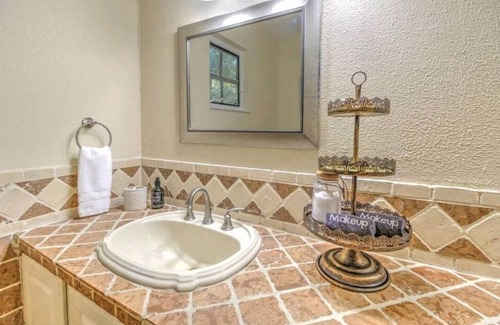 Palm City Other | Farmhouse King Bed Pool Table Movie Room Pet Friendly Oasis Private