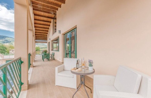Montedinove Apartment | Farmhouse "Le Vigne di clementina Fabi" - Il vitigno apartment at ground floor