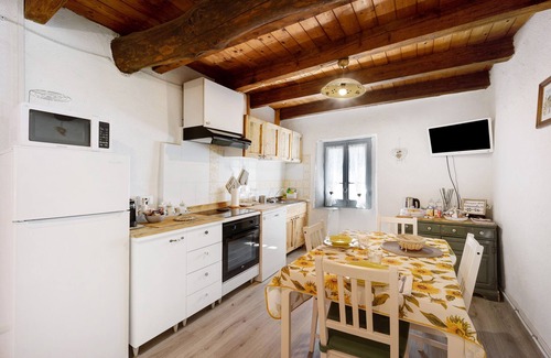 Nasino Other | Farmhouse 'Nonnamelia - Casa Dei Cuori' with Mountain View, Wi-Fi and Air Conditioning