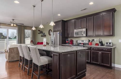 Villages of Five Points House | Farros Alley - Townhouse in the amenity filled Villages of Five Points!