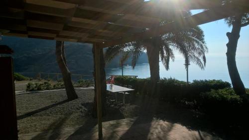 Porto Azzurro Apartment | Fascinosa casa sul mare in posizione mozzafiato