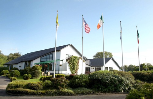 Ballina Hotel | Father Peyton Memorial Centre, Ballina