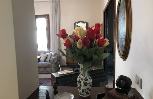 Cesaro Apartment | Fausto's house is an apartment on the first floor of a two-storey building.