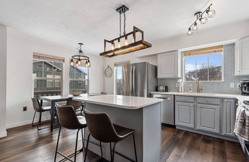 Park City Villa | FB1729 Fox Bay Favorite