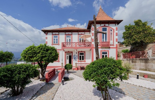 Sao Martinho de Mouros Villa | Feel Discovery Villa Aura Douro Valley