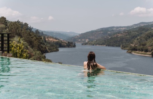 Resende Villa | Feel Discovery Douro Cherry
