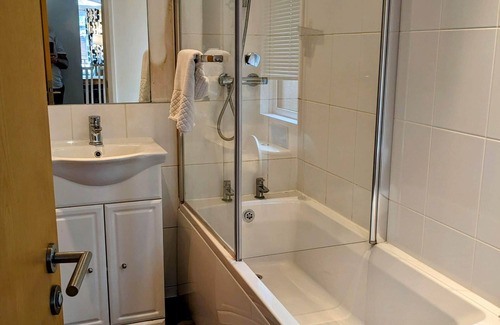 Morpeth Cabin | Felmoor Park Northumberland Lodge with Hot Tub - 4