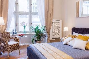 Old Town Apartment | Feniks Fragola Apartments