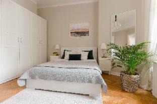 Old Town Apartment | Feniks Fragola Apartments