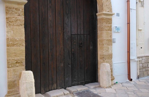 Campi Salentina House | Fenisia Guest House 18th century - holiday home in the historic center of Salento