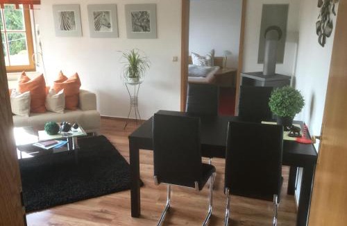 Bastheim Apartment | Ferien Wohnung Sonnenschein