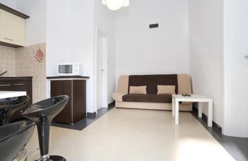 Gornji Karin Apartment | Ferienapartment Mit Balkon Für Fünf Personen