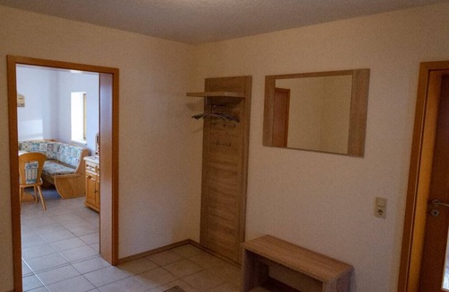 Zandt Apartment | Feriendomizil zum Wohlfühlen. Massage- und Kosmetikstudio im Haus.