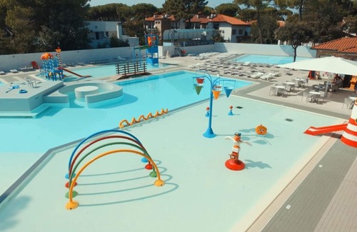 Lido di Spina House | Feriendorf Mare Pineta Giglio für 4 Personen