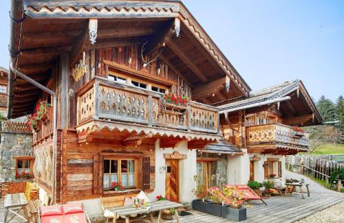 Hundsdorfl House | Ferienhaus im Almdorf in Flachau