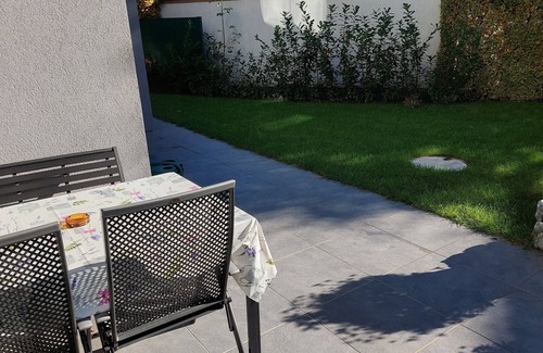 Nussdorf am Attersee Apartment | Ferienwohnung mit Terrasse am Attersee - Badeplatz "zeller Aufsatz" 5 Minuten
