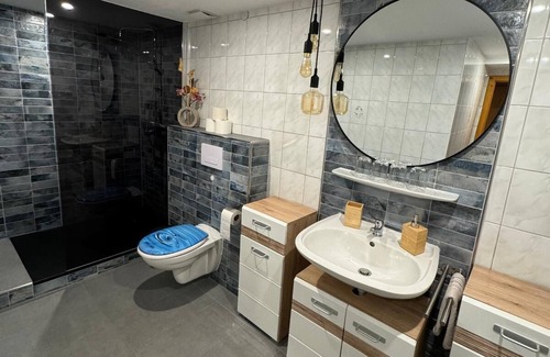 Bobrach Apartment | Ferienwohnung 60qm mit Zwei Schlafzimmern und Wohnküche