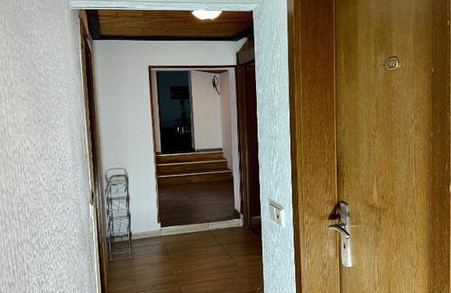 Munstermaifeld Apartment | Ferienwohnung Apolo