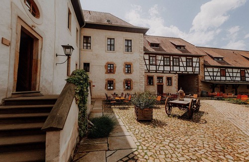 Oppurg Apartment | Ferienwohnung/app. für 8 Gäste mit 120m² in Oppurg