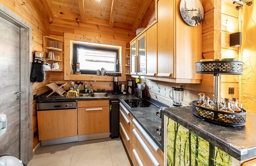 Neuschoenau Apartment | Ferienwohnung "bärenhöhle"