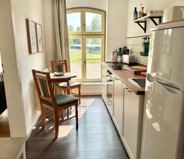 Ueckermuende Apartment | Ferienwohnung Bress EG