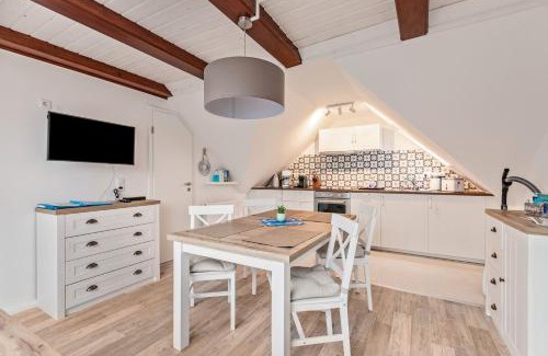 Busumer Deichhausen Apartment | Ferienwohnung Backbord Deichhausen