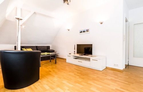 Bensberg Apartment | Ferienwohnung Bergisch-gladbach Bensberg B12, 56qm, 1 Schlafzimmer, 1 Wohn-/schlafzimmer, Max. 3 Personen