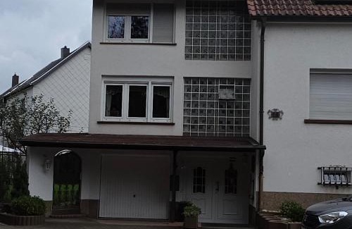 Schaffhausen Apartment | Ferienwohnung FeLu