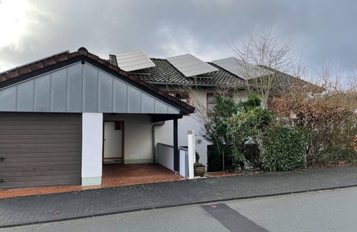 Dahlbruch Apartment | Ferienwohnung Fernblick mit Großer Loggia