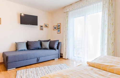 Landskron Other | Ferienwohnung "fichte" für 2-5 Personen - Sonnhof