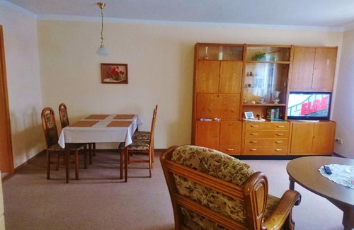 Ehrenberg House | Ferienwohnung Herpich