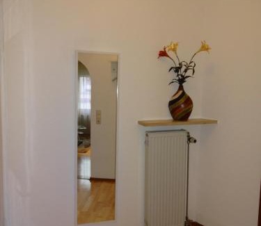 Sanderau Apartment | Ferienwohnung Huttenstrasse 22C