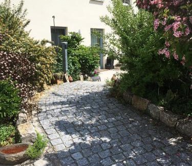 Wiesenbronn Apartment | Ferienwohnung Im Schiller