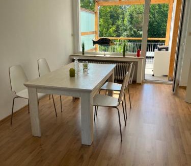 Hamm Apartment | Ferienwohnung in Hamm Mark mit eigener Terrasse, Grill, WLAN und Smart-TV