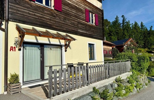 Poellauberg Ski Chalet | Ferienwohnung in Ruhiger Lage, Garten - 1 SZ - Feriendorf Pöllauberg