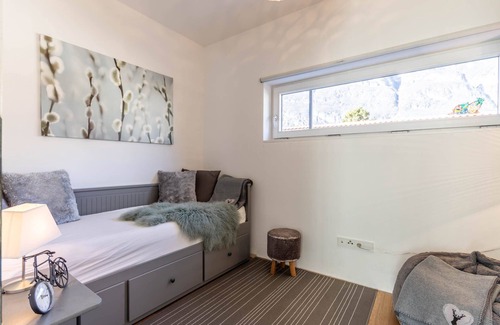Salorno Other | Ferienwohnung in Ruhiger Lage, Mitten im Grün