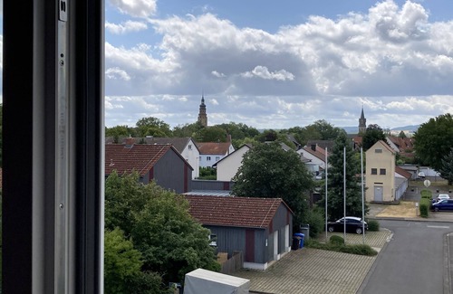 Bad Konigshofen Apartment | Ferienwohnung Jeßberger mit Zwei Schlafzimmern