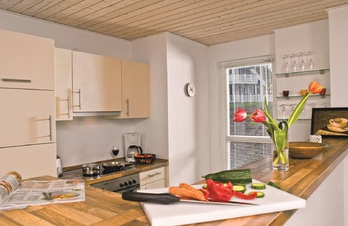 Bad Saarow Apartment | Ferienwohnung „Mön“ 68m² für 4 Pers. im Schlosspark Bad Saarow, Whirlpool und Kamin