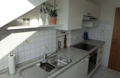Nonnenhorn Apartment | Ferienwohnung mit ca. 110qm, 1 Schlafzimmer, 1 Wohn-/Schlafraum. für maximal 4 Personen