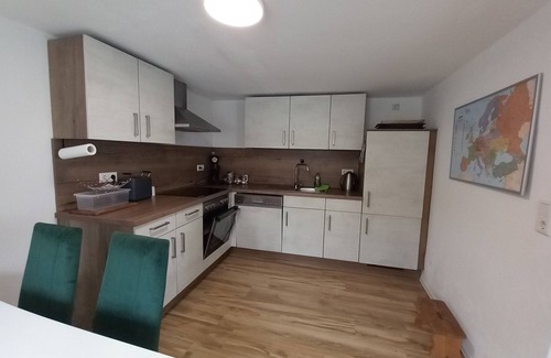 Reisbach House | Ferienwohnung mit Garten in Reisbach Nähe Bayernpark