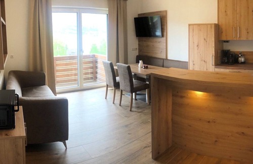 Nussdorf am Attersee Other | Ferienwohnung Seeblick EG - Gasthof Steinbichler - Most- und Wildbauernhof Groiss