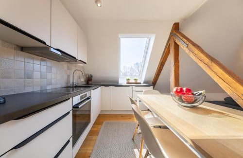 Warnemuende Apartment | Ferienwohnung Strom ahoi - premium - modern - inkl Stellplatz - 200m zum Alten Strom - Wasserblick