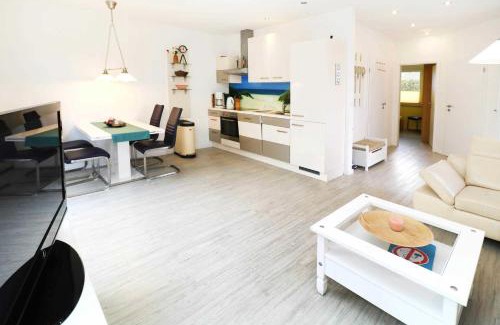 Karlshagen Apartment | Ferienwohnung Wiesenglueck EHRL
