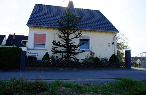 Munstermaifeld Apartment | Ferienwohnung zum Küppchen