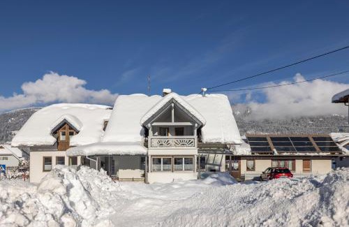 Tropolach Apartment | Ferienwohnungen Kapp