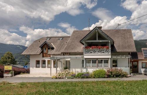 Tropolach Apartment | Ferienwohnungen Kapp