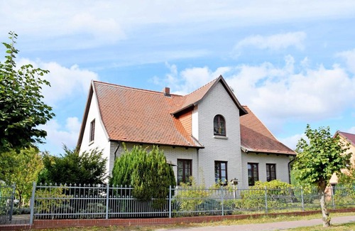 Loddin House | Ferienwohnungen Koelpinsee