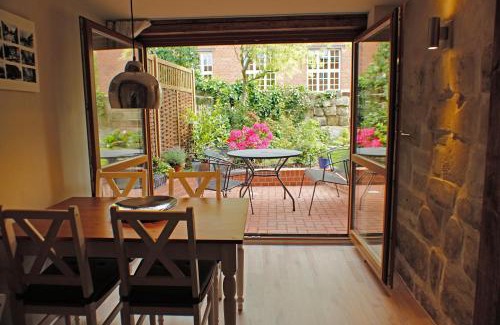 Quedlinburg Apartment | Ferienwohnungen Stobenstraße