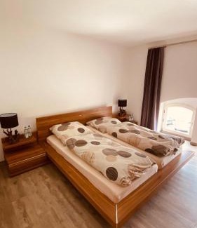 Themar Apartment | Ferienwohung An der Steinernen Kirche