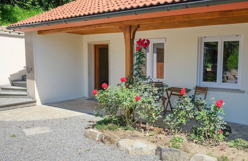 Oberreitnau Apartment | Ferienwohung Mela 65 qm für max 2 Personen mit Terrasse Unterm Apfelbaum